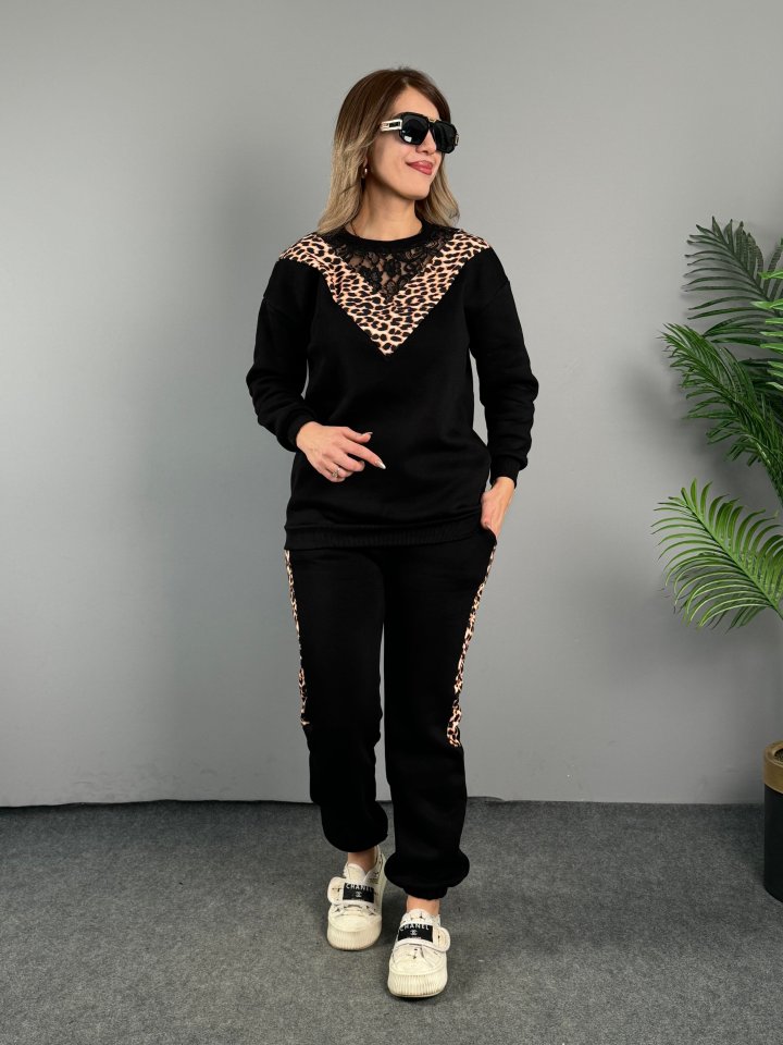 Women's Three-Thread Fabric Leopard Print Lace Detail Two-Piece Set