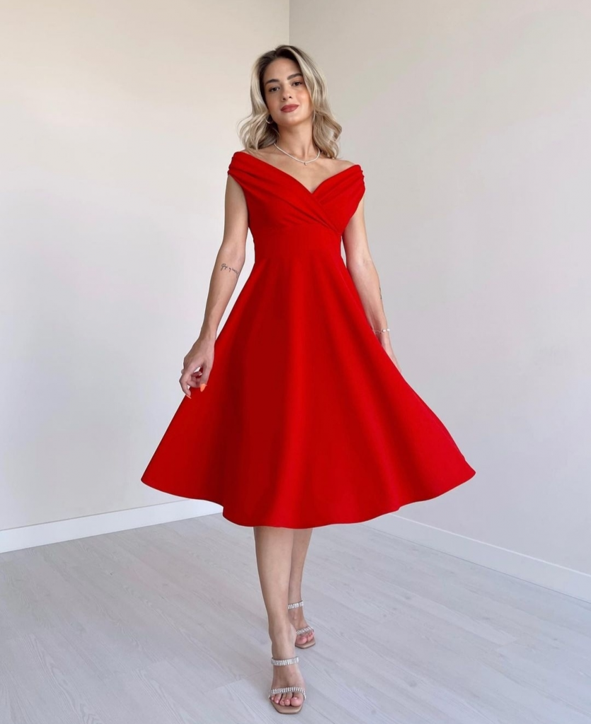 Women's Short Sleeve Crossover Neckline Ruffled Crepe Dress
