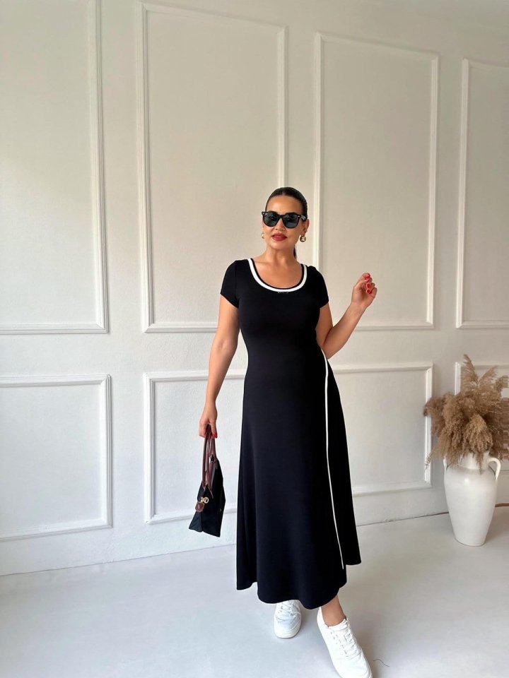 Women's Round Ribbed Neck White Slit Detail Viscose Full Length Dress