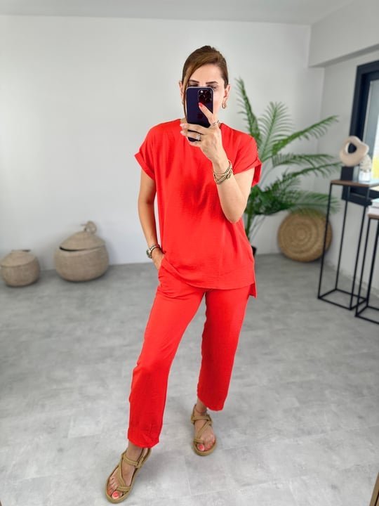 Women's Crew Neck Darted Aerobin Fabric Two-Piece Set