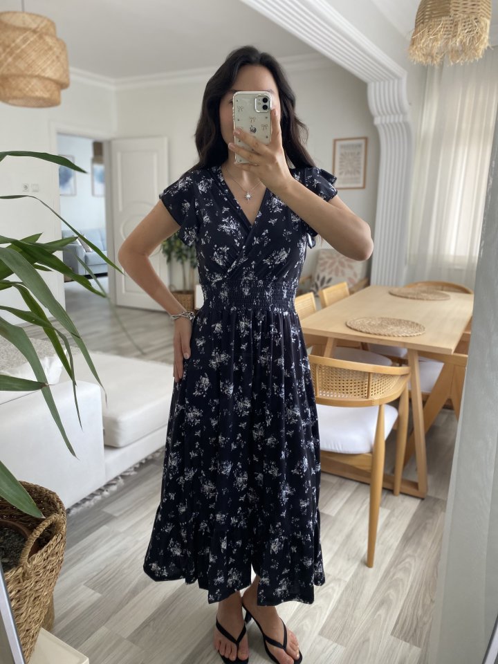 Women's Short Sleeve Wrap-Neck Elastic Waist Floral Dress
