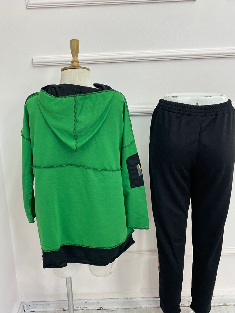 Women's Green Hooded Skirt Hem Detail Patch Two-Piece Set with Reverse Stitching Look