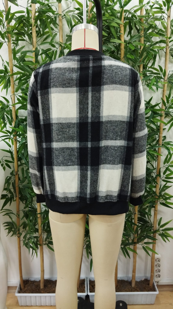 Women's Long Sleeve Front Zipper Plaid Pattern Jacket