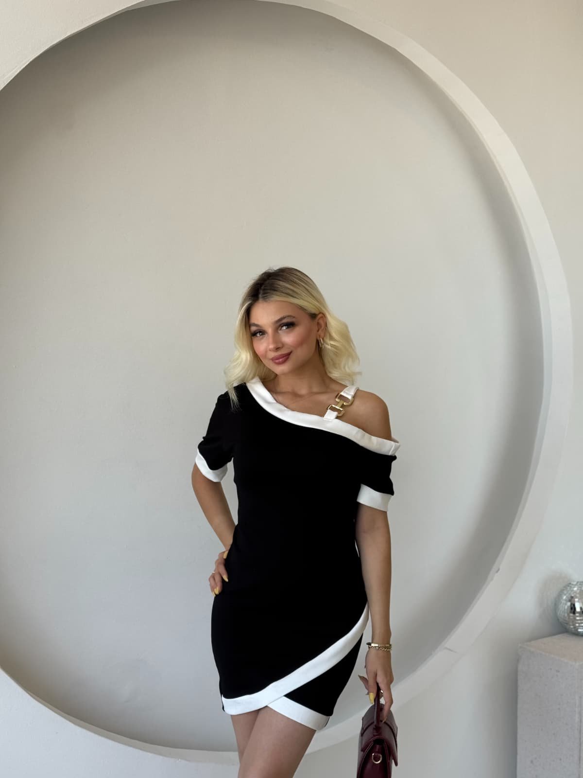 Women's Short Sleeve Asymmetric Cut Neckline, Strip, and Accessory Detailed Modal Dress