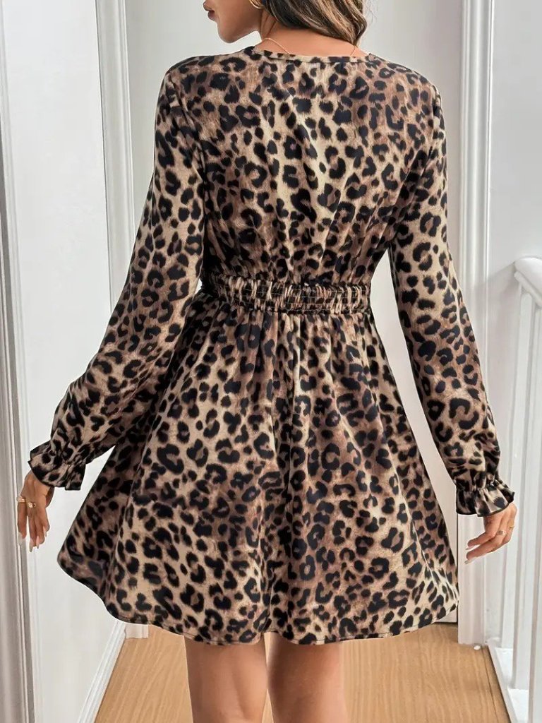 Kadın Uzun Kollu V Dantel Yakalı Leopar Desenli Modal Mini Elbise