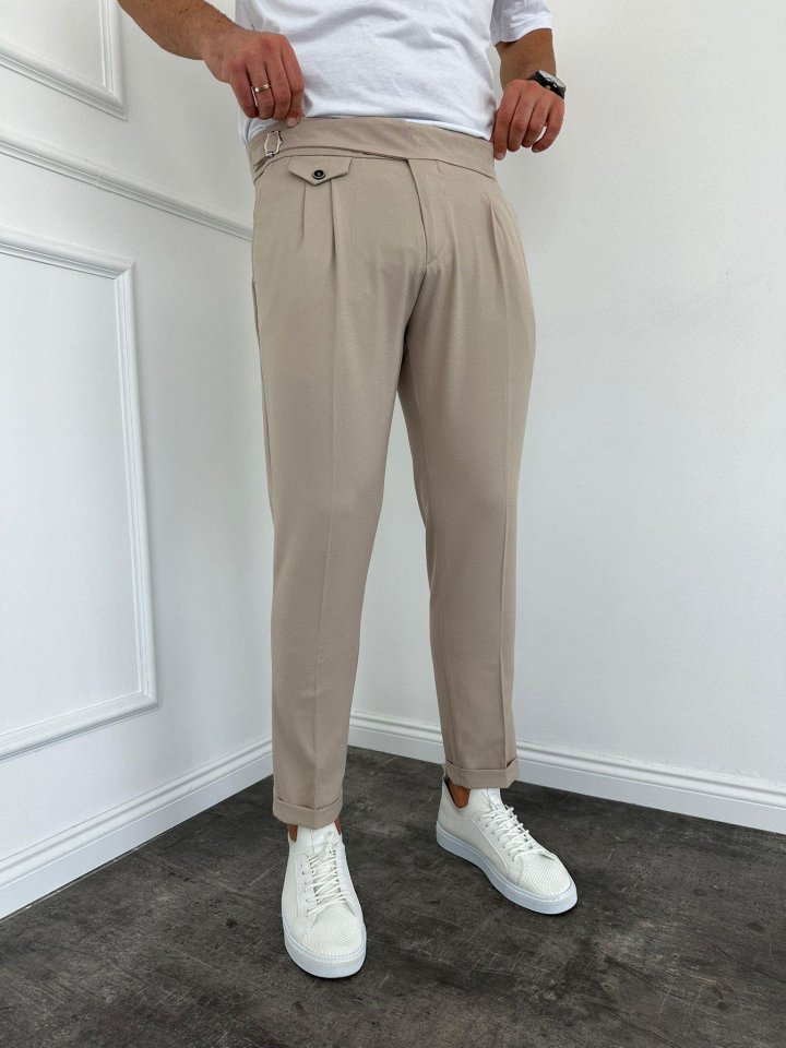 Men's Pleated Old Money Pants with Waist Buckle Detail