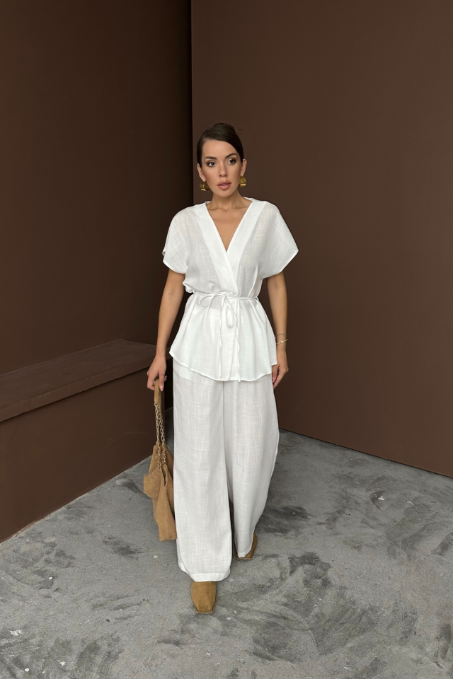 LINEN V-NECK TIE-WAIST BLOUSE AND TROUSER SET - White