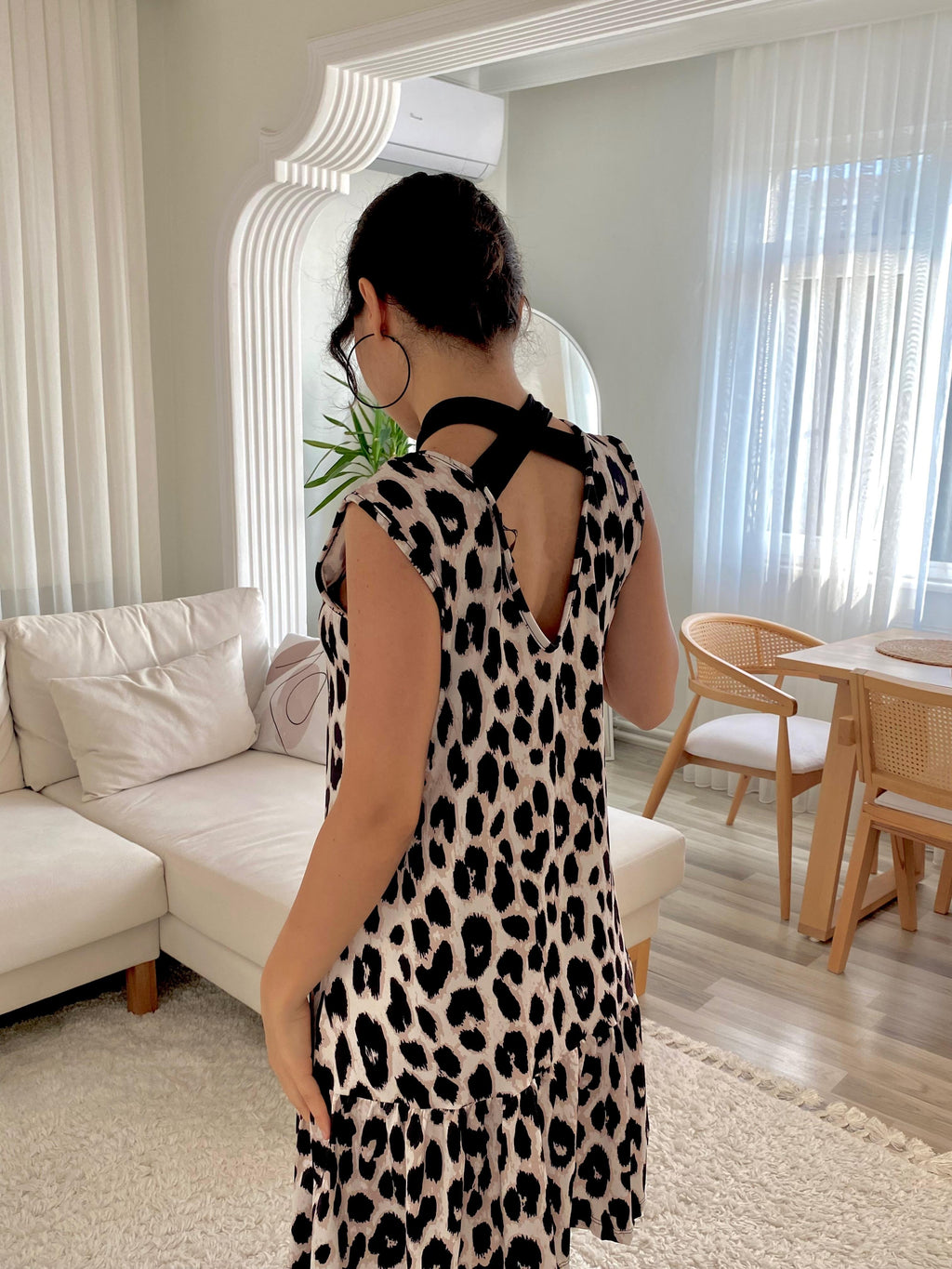Women's Sleeveless Back-Tie Ruffle Leopard Print Supreme Dress