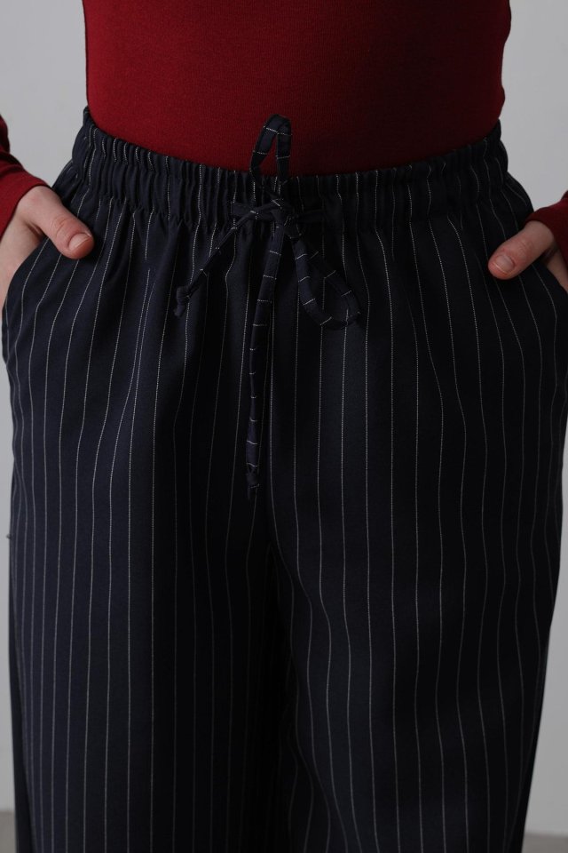 Beli Lastikli Bol Paça Pantolon - Lacivert-Beyaz