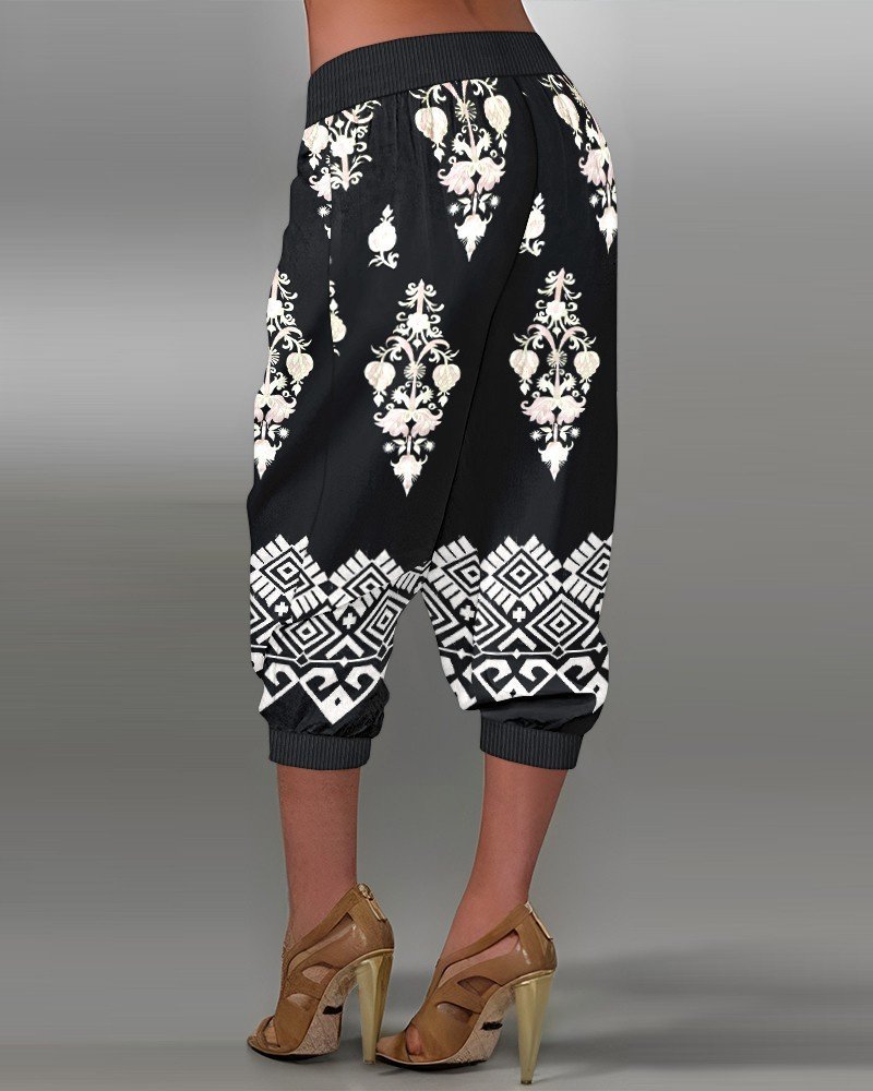 Women's Elastic-Waist Ethnic Print Capri Supra Pants