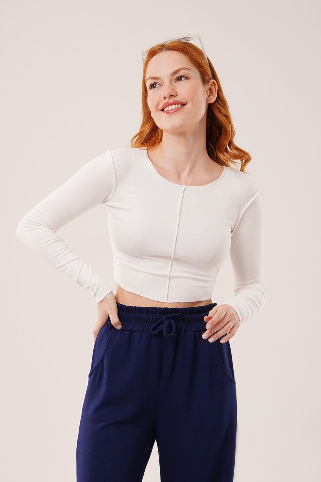 Reverse Stitch Basic White Bodysuit Blouse