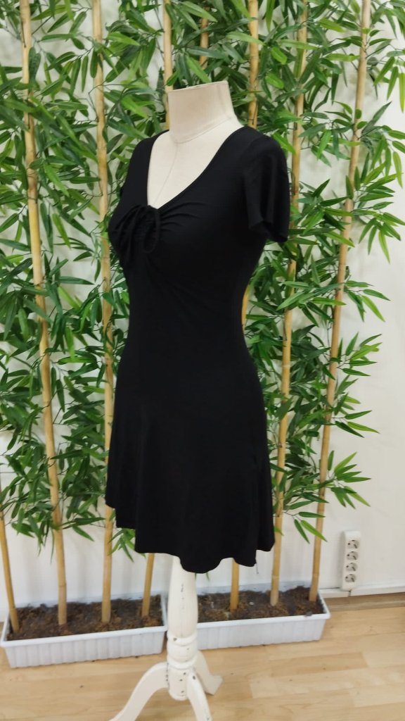 Women's Short Sleeve Deep Ruched V-Neck Viscose Dress