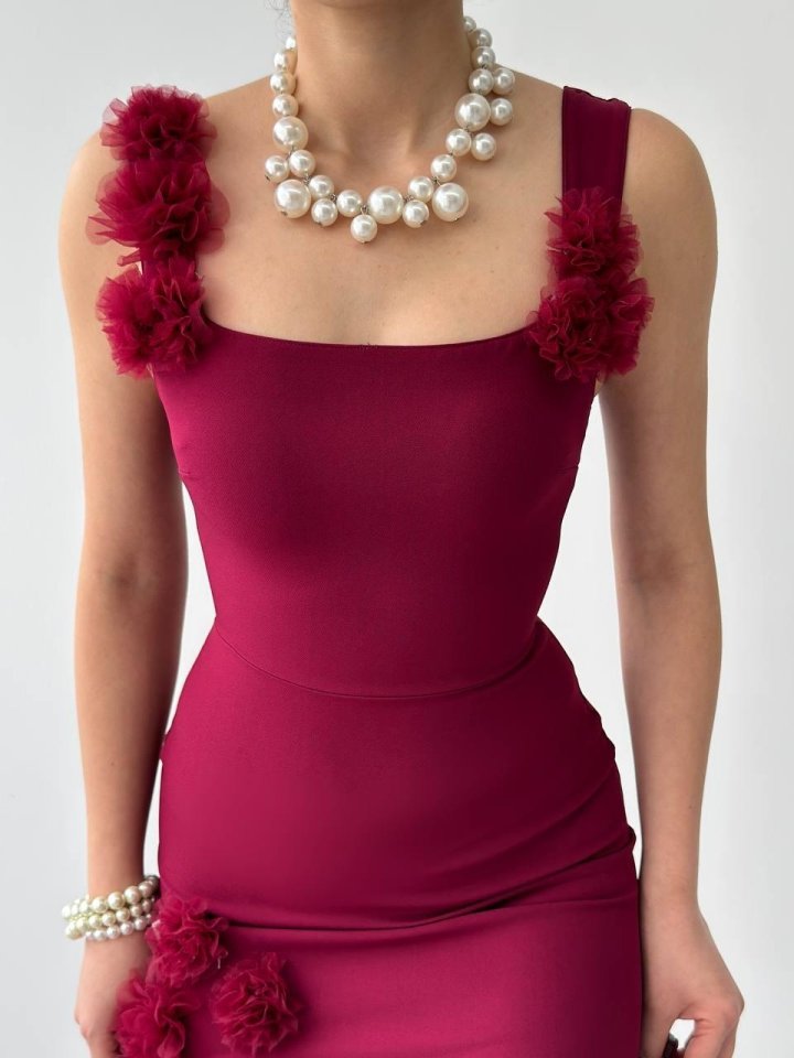 Ques Mini Dress