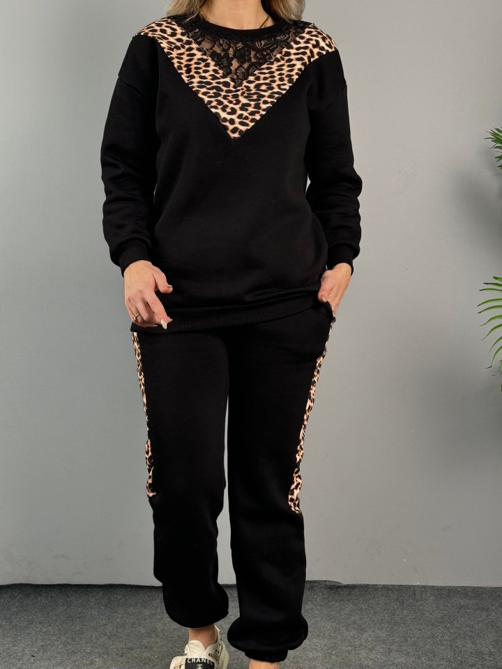 Women's Three-Thread Fabric Leopard Print Lace Detail Two-Piece Set