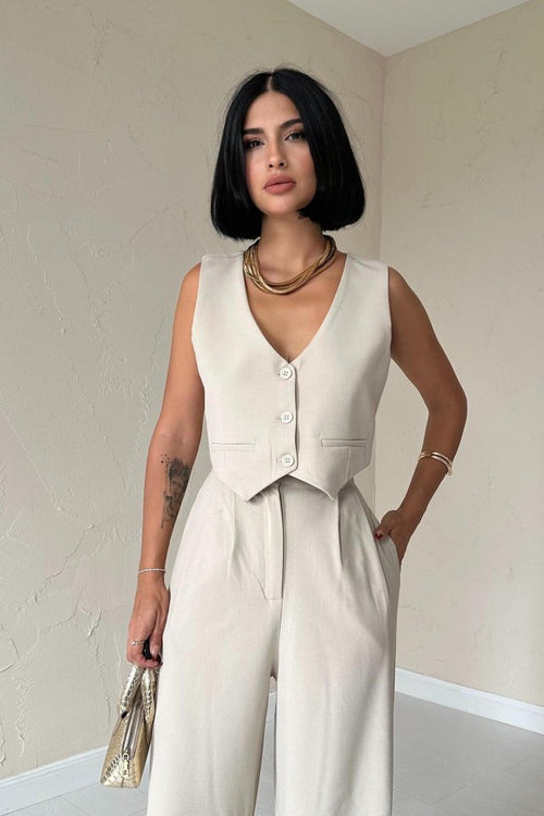 Beige Class Jacket, Vest, and Trousers Suit