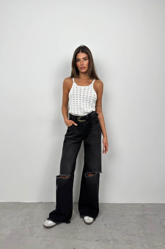 Sleeveless Knit Blouse