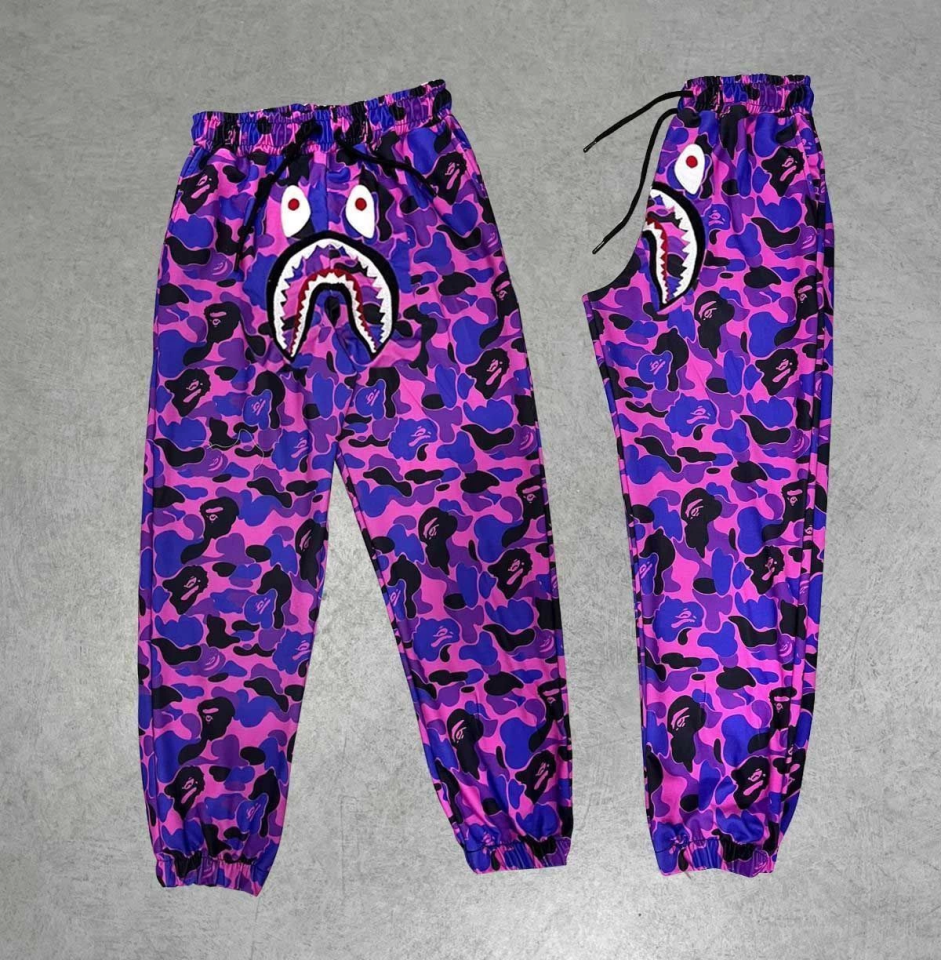Two-Thread Seasonal Bape Embroidered Sweatpants - Purple