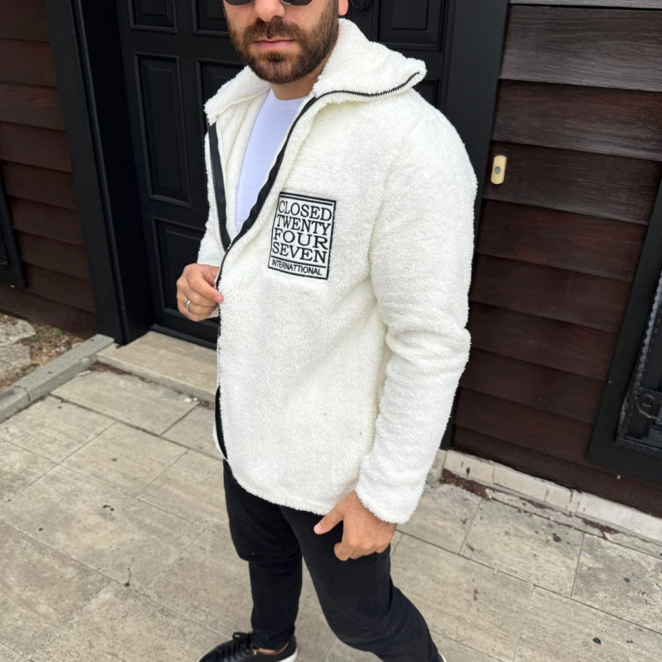 Erkek Polar Fermuarlı Sweatshirt – Kapüşonsuz, Cepli, Yumuşak Dokulu, Oversize Rahat Kalıp, Kışlık Sıcak Tutan Fermuarlı Üst - Beyaz