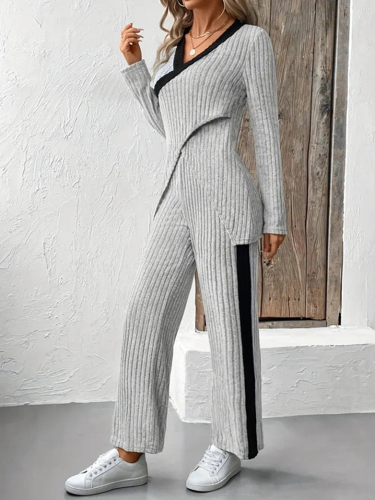 Women's Long-Sleeved V-Neck Crisscross Detail Brushed Ribbed Bralette Blouse and Pants Two-Piece Set