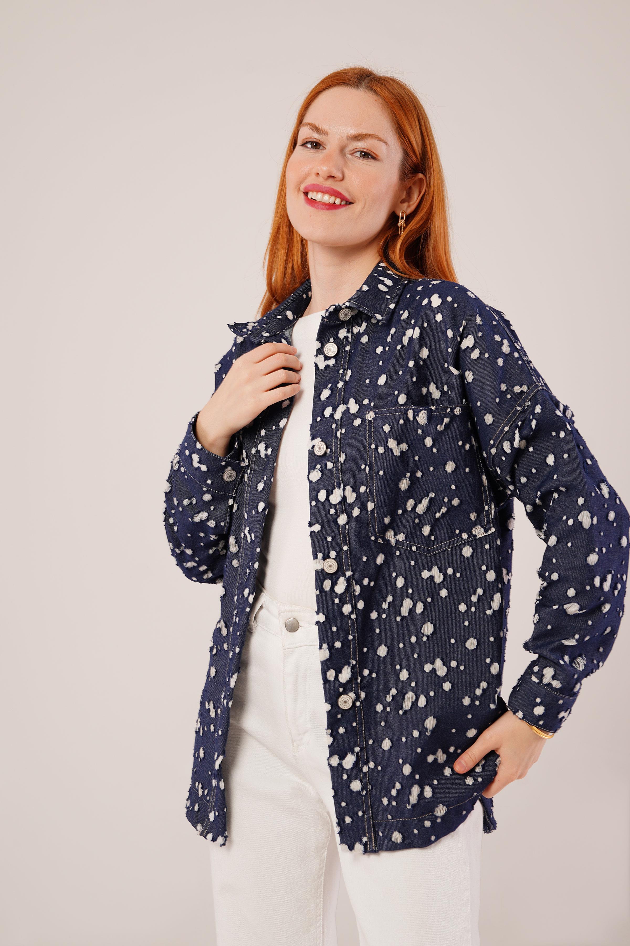 Eskitme Görünümlü Denim Mavi Gömlek