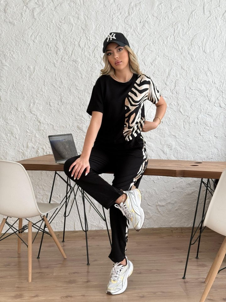 Women's Crew Neck Short Sleeve Leopard Print Blouse and Pants Two-Piece Set