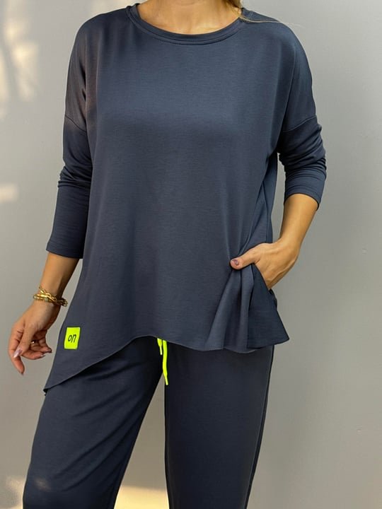 Women's Two-Thread Viscose Cotton Fabric Double Set with Emblem Detail