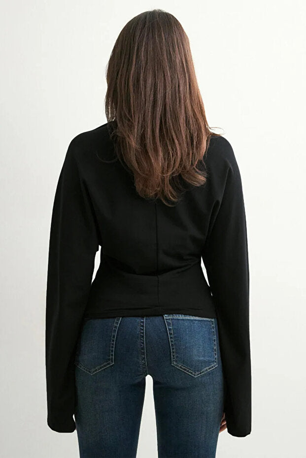 Kadın Bisiklet Yaka Belden Oturtmalı Geniş Kollu Siyah Bluz