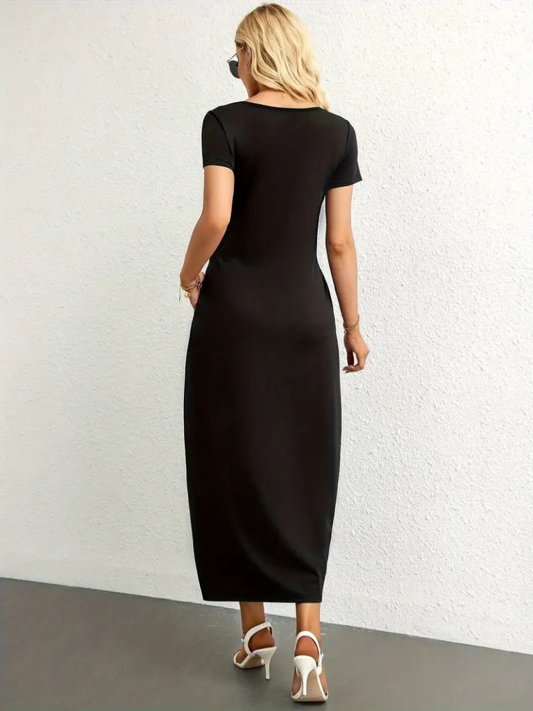 Women's Short Sleeve Round Neck Pocketed Viscose Dress