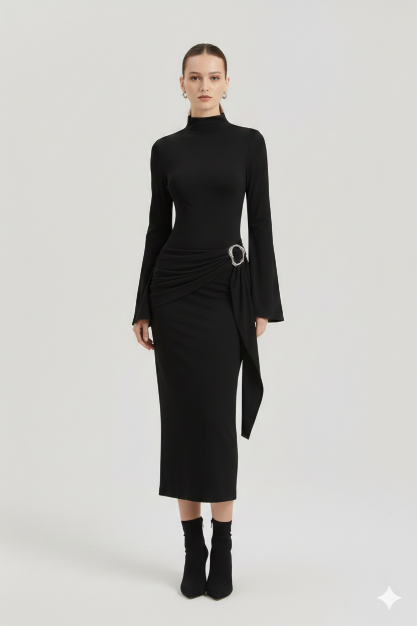 Siyah Kadın Dik Yaka Toka Detaylı Kuşaklı Toparlayıcı Dar Kalıp Uzun Trend Tasarım Elbise
